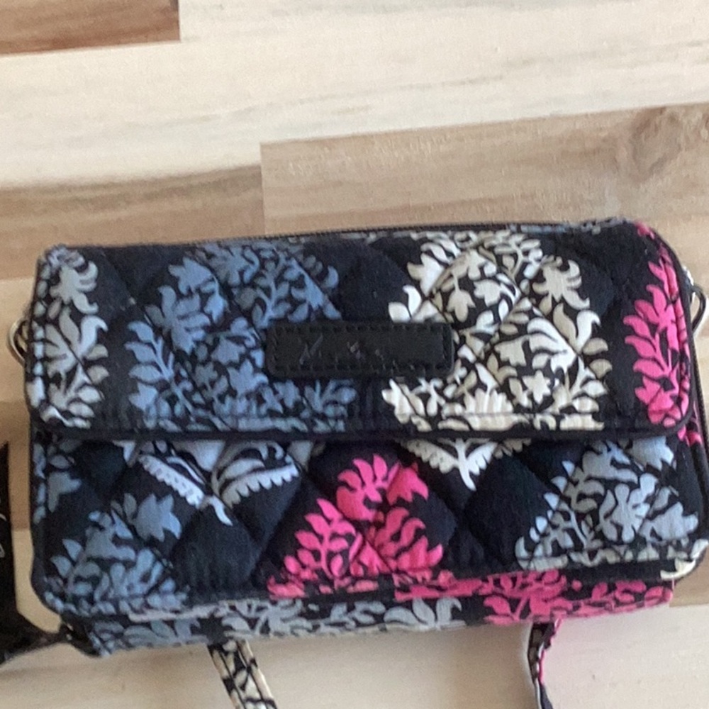 Vera Bradley crossbody purse